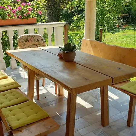 Gut Seebacher 아파트 *