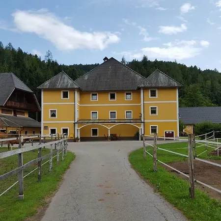 Apartment Gut Seebacher